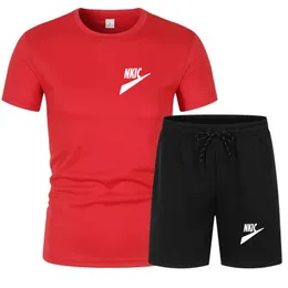 Letnie męskie dresy mody odzież sportowa jogging t shirt street street plażowe szorty T -koszulka sportowy garnitur zwyczajny garnitur męski garnitur męski