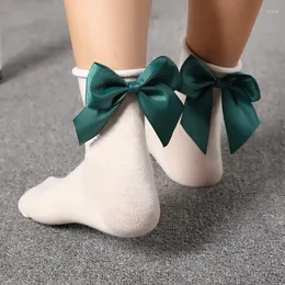 Women Socks RUNNING CHICK Fall And Winter Warm Cotton Fashion Creative Large Bow Short