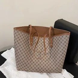 Alışveriş çantaları 2 set lüks tasarımcı büyük kapasiteli tote çanta kadın trendleri marka alışveriş omuz çantası sac a ana 230304