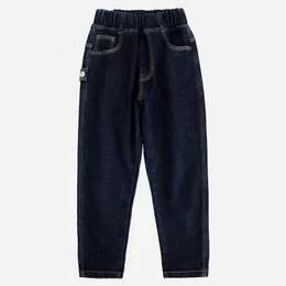 Jeans Boys Casual Jeans Spring Autumn calça de jeans Filda Crianças solteiras Licro grande Roupas de meninos 14 anos 230306