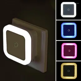 Night Lights Square LED Mini Light Control Sensor EU US Plug Nightlight Lamp för barn barn sovrum trappor hembelysning