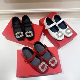 Çocuk Ayakkabı Prenses Ayakkabı Çocuk Ayakkabı Gündelik Moda Tasarımcısı Deri Düz Ayakkabı Elmas Kare Tokalı Düz ​​Ayakkabı