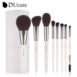 أدوات المكياج Ducare Pearl White Makeup Set 8pcs Beauty Tool Foundation Powder Eyeshadow Eyesprow Hight Juyse Brush مع حامل 230306