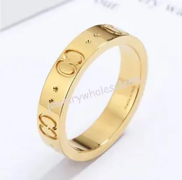 Classico anello di design di lusso da donna Acciaio al titanio Anelli con lettera Bague Oro placcato oro Argento Oro rosa Regalo di gioielli di marca