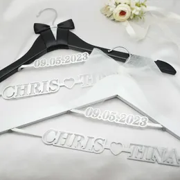 Hangers Racks Custom Wedding Hanger Personalized Wedding Dress Hanger Bride and Groom Wedding Hanger Name and Date Bridal Hanger Wedding Gift 230303