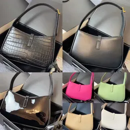 مصمم فاخر LE5A7 HOBO BAG HANDPIT حقائب اليد النساء حقائب أسود من الجلد الحقيقي العجل محفظة السهرة أكياس الكتف أكياس الكتف مع أجهزة الذهب