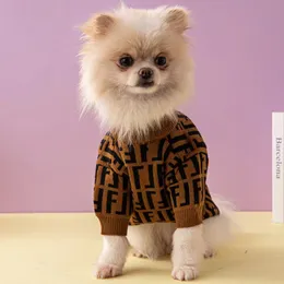 Designer hundkläder märken hundkläder med klassisk jacquard bokstavsmönster varm husdjur tröja för små medelstora hundar katt vinter tröjor husdjur klädrock s a162