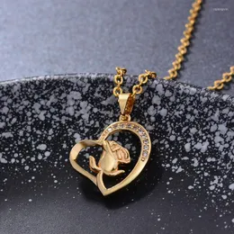 Pendant Necklaces Wando Fashion Small Rose Flower Women Gold Color Pendan Chain Giving Girl Friend Gifts Party Wear Jewelry