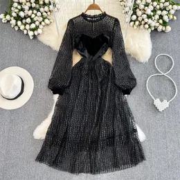 Casual Dresses Hepburn Style Retro Velvet Stitching Slim Embroidery Mesh Dress For Women 2023 Spring Fashion Long Sleeve Elegant Z080