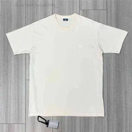 قمصان الرجال للرجال مصمم العلامة التجارية للأزياء T Shirt للنساء نساء عالية الجودة كبيرة الحجم الكبير Kith Short Sleeve مربع 66886 8 RPH3