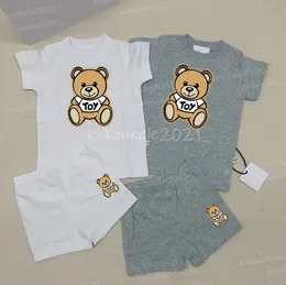 Baby Luxusabdruck niedlicher Bären-Tracksuit 100% Baumwolle Kinder Jungen Mädchen Kurzarm T-Shirts Shorts Säugling Kinder Kleidung 2pcs