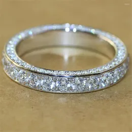 Anéis de casamento Loredana jóias de moda moderna série elegante para mulheres. Presente romântico de alta qualidade Ring Round Zircon Anel.