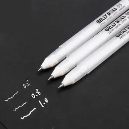 هلام أقلام Sakura Gelly Roll Pen Pen White Color 05mm 08mm 10mm Light Light Pen Black Cardboard Art Paint Pen White Line J230306