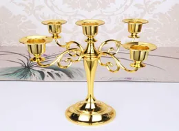 Candelas de candelabros European Metal Candlestick Table Center Candeler Vintage Imitation de bronce Decoración de bodas de la familia Gold Candl7414742