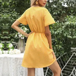 Casual Dresses Luxury Women's Dress Spring Fashion Pleated Mid Length Slim midje Polka Dot Elegant For Women 2023