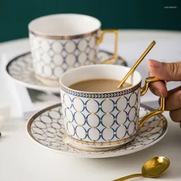 Tazze Piattini Nordic Ins Set tazza da caffè e piattino marocchino di lusso con manico dorato Tè pomeridiano in ceramica bone china da 250 ml