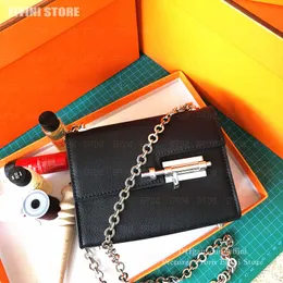 5A MINI VEROROU مصممة مصممة فاخرة سلسلة الكتف حقيبة المرأة الأزياء الصغيرة قفل رفرف حقيقية حقيقية حقيقية اليدين