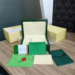 Rolex Kutusu Yeşil Broşür Sertifikası İzleme Kutuları AAA Kalite Hediye Sürpriz Kılıfları Clamshell Meydanı Zarif Lüks Kutular Çanta 2311G