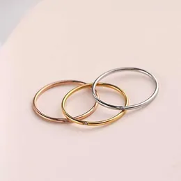 Bandringen 1,5 mm dunne stapelbare ring roestvrij staal single cz trouwring voor dames meisje maat 5-9 AA230306