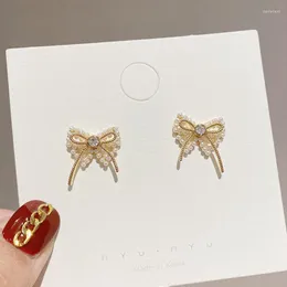 스터드 이어링 보우 진주 성격 여성 모방 동물 중공 금속 디자인 창조적 보석 도매 선물