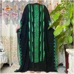 Etniska kläder Dubai Abaya broderi lång klänning arabisk högklassig bekväm tyg kvinnor muslimska afrikansk party klänning elegant islamisk