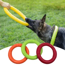 Zabawki dla psów żucia latające dyski eva obrączkowe pullera odporna na przekąskę pływającą zabawkę szczeniaka na zewnątrz interaktywna gra gra dostarcza 230307