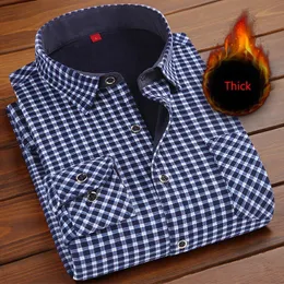 Herren Casual Shirts Herumnwinter Herren Mode Langarmplaid -Hemd Fleece und dicker warmer Männer lässig hochwertig hochwertige Hemd NS4574 230307