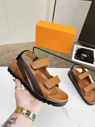 2023 Женские сандалии платформ Slingback Dad Slides Summer Beach Bugle Brap Мягкая коренавая каблука