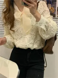 Blouses feminina Alien Kitty Apricot Bow Retro camisas outono 2023 Bottom Elegant Lace Florals Florals Full Lady Office Wear Tops