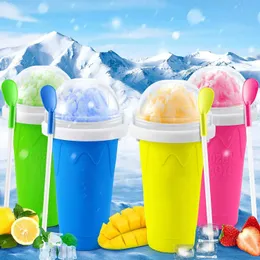 アイスクリームツールクイックフローズンアイスクリームメーカーシリコーンスクイーズスラッシュカップDIY自家製スクイーズクイック冷却カップミルクセーキボトルスムージーカップZ0308