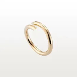 Anel de unhas de designer de luxo Carti Jóias Midi anéis de amor para mulheres Liga de aço de titânio Processo banhado a ouro Acessórios de moda Nunca desbota Não é alérgico