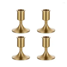 Titulares de vela Titular Gold Stand Stands Decorative Christmas Metal para Retro Retro de Ferro Ventil