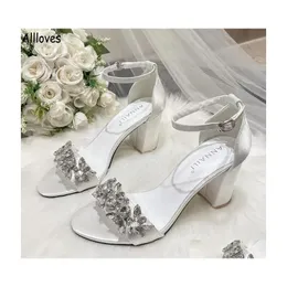 Scarpe da sposa Cristalli Donna Bianco Tacco grosso Punta aperta Sandali estivi semplici ed eleganti in raso per donna Nuziale Cl0268 Drop Delivery Dh5Yt