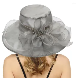 Szerokie brzegowe czapki eleganckie kobiety dla kobiet duże kwiatowe przędza netto Fedora Summer Sun Vintage Capswide
