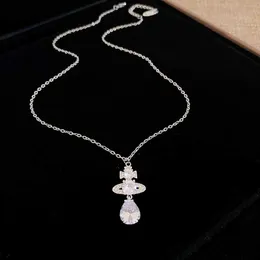 Pendant Necklaces New Fashioon Zircon Light Luxury Necklace Tears Drop Pendant Neck Chain Female Jewelry L2404 L2404