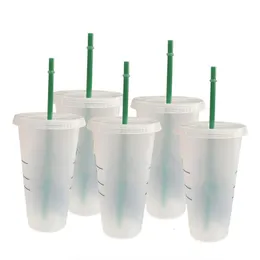 Tumbler 700 ml Cambia del colore riutilizzabile Flash tazze di caffè lucido per tazza di plastica con tazza di coperchio per negozio 230308