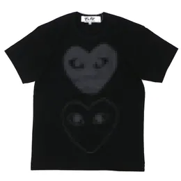 Diseñador Camisetas para hombres CDG comm des Garcons Play Camoflauge Heart Peek Camiseta negra SZ XL