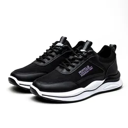 Erkek koşucular ayakkabı beyaz siyah nefes alabilen moda örgü rahat deri yürüyüş spor spor ayakkabılar chaussures ayakkabı boyutu 40-44