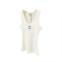 Loewew Tank Loewe Tank Loeweee Shirt Women's Tanks Camis Women Cropped Knit Tank Designer Loewe Tシャツ刺繍スポーツティーレディースニットW 178