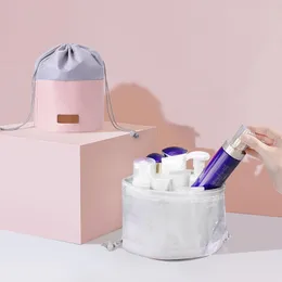 Torebki kosmetyczne torba duża pojemność wodoodporna makijaż w kształcie lufy makijaż organizator sznurka żeńskie toaletowe magazynowanie