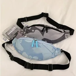 Men Holographic Waist Bag Sport Run Fanny Pack Men Crossbody Bag Fashion Chest Bag Phone Purse Multifunction Belt Bag Bum