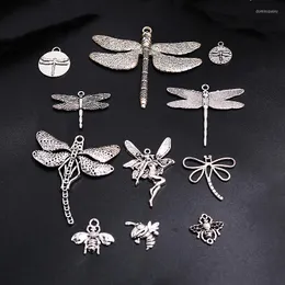 Charmos 1 Pacote de prata Praateado de inseto fofo Dragonfly Bee pendente Diy Charm Colar Bracelet Jewelry Crafts Acessórios de metal P2487