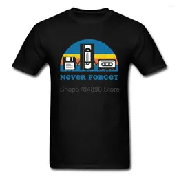 Herren -T -Shirts nie vergessen Disc -Kassette T -Shirts Old School Rock Tape Floppy Sarkastische VHS -Baumwolle Fall Crewneck Mann