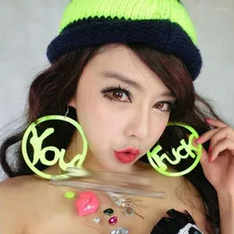 매달린 귀걸이 형광 형광 색상 큰 둥근 편지 아크릴 방울 여성 성격 나이트 클럽 바 패션 보석 E19126