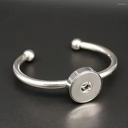 Charmarmband Fashion Charming rostfritt stål Metall Snap Armband Bangle Fit 18mm Button Jewelry Wholesale SG0061