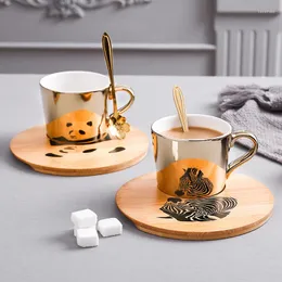 Koppar tefat guld lyx porslin kopp och tefat keramik enkla tesatser kreativa kök kaffe tazas para café hem dekoration