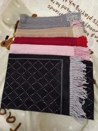 Lüks Tasarımcı Kış Kaşmir Eşarp Pashmina Kadın Marka Tasarımcıları Sıcak Moda Taklit Yün Uzun Şal Sarısı Boyutu 180*60cm