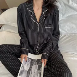 Kadınların Pijama Çizgili Pijama Seti Kadınlar Sonbahar Kısa Set İki Parçalı Pijama Pijama Kış Pijamaları Çift Yatak Odası Loungewear Ev Kıyafetleri 230309