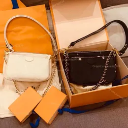 Luxurys Beach Bag Crossbody Bags 디자이너 핸드백 화장품 여성 안장 화이트 포켓 주최자 클러치 Tasche 이브닝 월렛 레이디 카드 소지자 플랩 보르 사