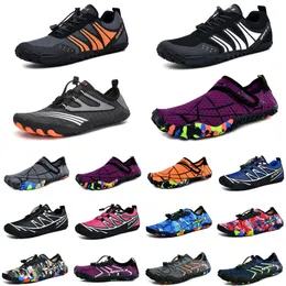 Scarpe da scoglio giallo grigio marrone scarpe da passeggio verdi scarpe da spiaggia coppia scarpe da ginnastica creek con suola morbida grigio pelle a piedi nudi snorkeling trampolieri fitness scarpe da ginnastica sportive da donna